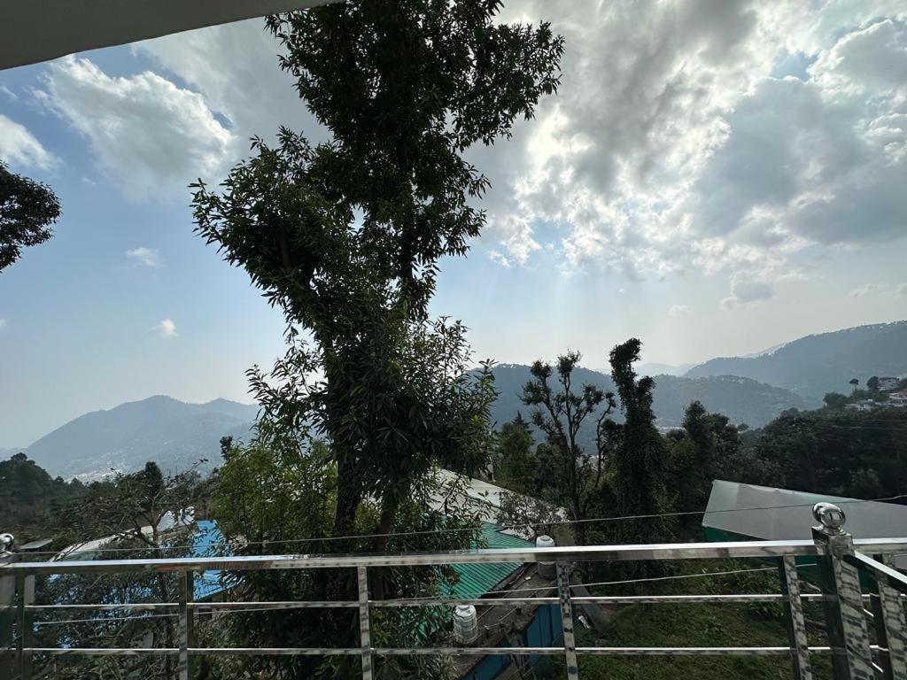 Hotel Goludev Valley View Nainital Exterior foto